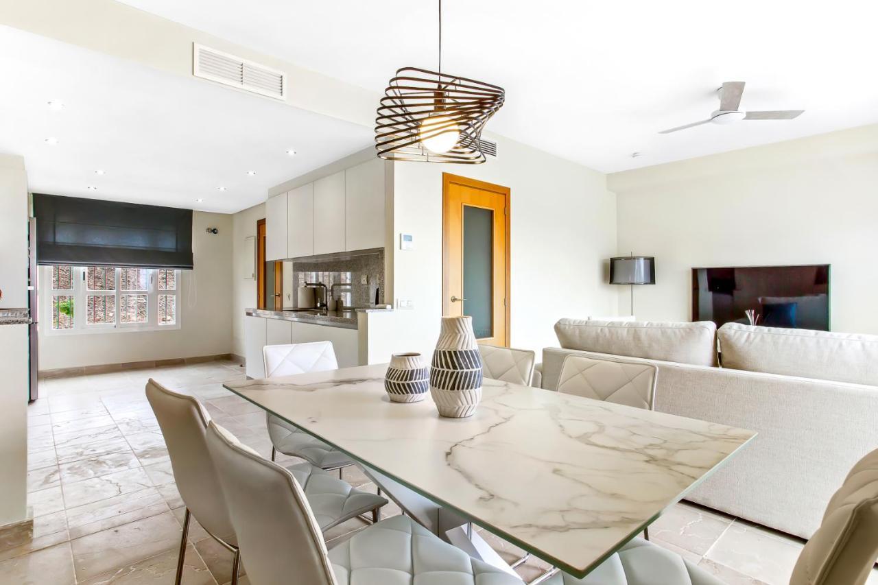 Manilva Townhouse With Spectacular Views Of Gibraltarヴィラ エクステリア 写真