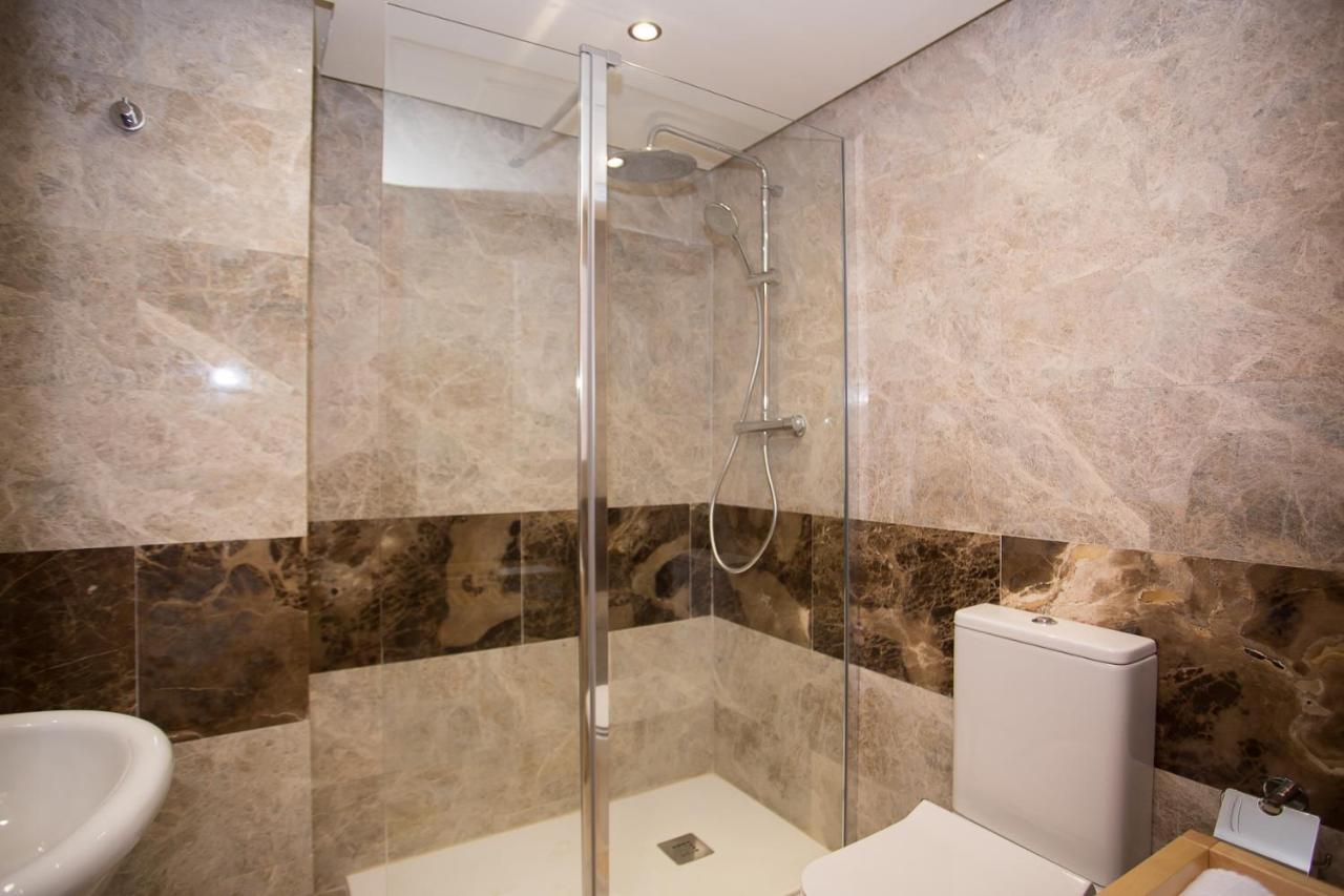 Manilva Townhouse With Spectacular Views Of Gibraltarヴィラ エクステリア 写真