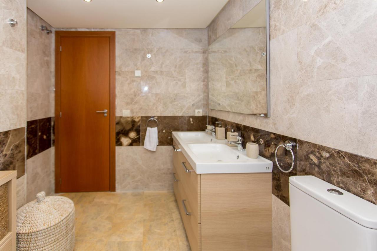 Manilva Townhouse With Spectacular Views Of Gibraltarヴィラ エクステリア 写真