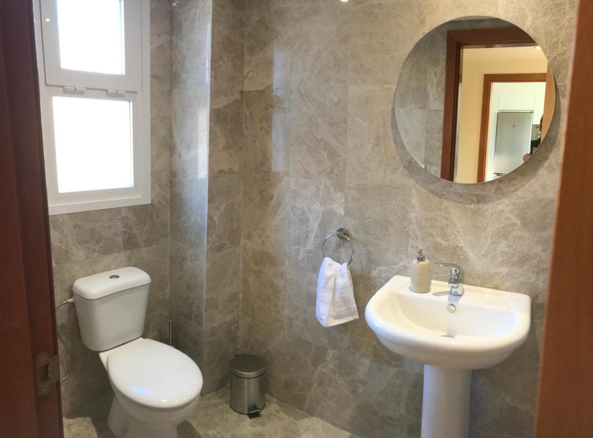 Manilva Townhouse With Spectacular Views Of Gibraltarヴィラ エクステリア 写真